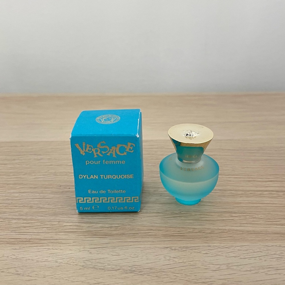 Versace
Dylan Turquoise Pour Femme